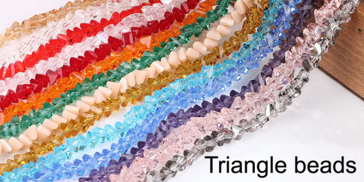Бусины гранёные Triangle beads Бусины гранёные Triangle beads