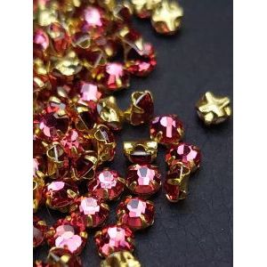 Шатоны в цапах Rose Maxima хрустальные, 4 мм