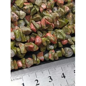 Бусины из натурального камня унакит 5-8 мм