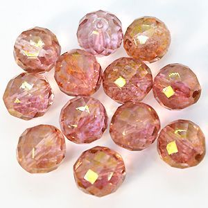 88. Бусины гранёные 14 мм