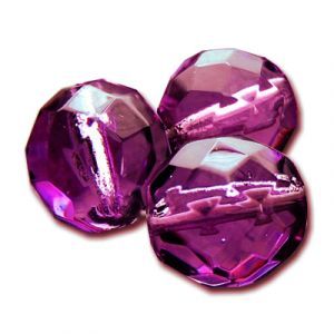 025. Бусины гранёные 10 мм