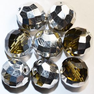 002. Бусины гранёные 14 мм