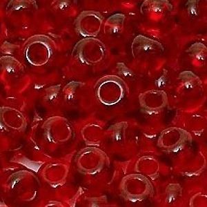 Бисер Preciosa 90070, 6 (4.1 мм), 8 (2.9 мм)