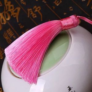 Кисточка 8 см, розовая, для рукоделия