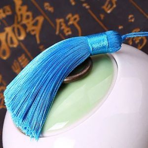 Кисточка 8 см, голубая, для рукоделия
