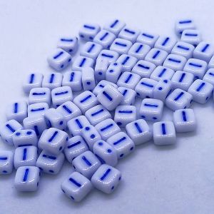 Бусина 2 Holes Square I, цвет синий, 6х6 мм Бусина 2 Holes Square I, цвет синий, 6х6 мм