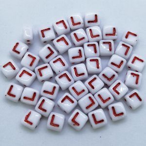 Бусина 2 Holes Square L, цвет красный, 6х6 мм Бусина 2 Holes Square L, цвет красный, 6х6 мм