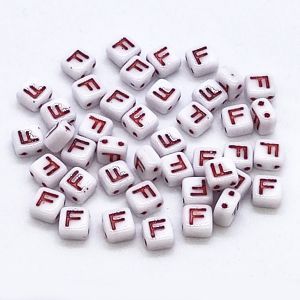 Бусина 2 Holes Square F, цвет красный, 6х6 мм