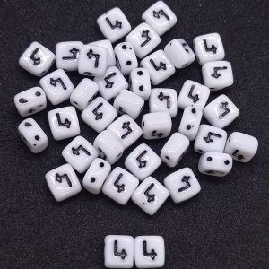 Бусина 2 Holes Square, цифра 4, цвет чёрный, 6х6 мм Бусина 2 Holes Square, цифра 4, цвет чёрный, 6х6 мм