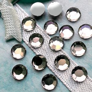 Стразы клеевые Black Diamond ss20