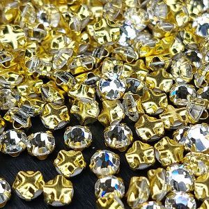 Шатоны Preciosa Chaton Rose MAXIMA, Crystal 00030, ss16 в золоте Шатоны Preciosa Chaton Rose MAXIMA, Crystal 00030, ss16 в золоте