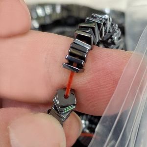 Бусины Гематит 5-1 мм, квадрат, тёмно-серый, нить