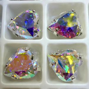 Страз в цапе сердце 3025-130, Crystal Aurore Boreale, К9