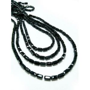 Бусины Длинные (Long cube beads) на нити, 4х8 мм, чёрный